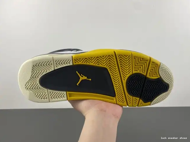 Reps LUCY Air WNNS 4 Jordan AQ9129-101 Vivid Sulfur 0603